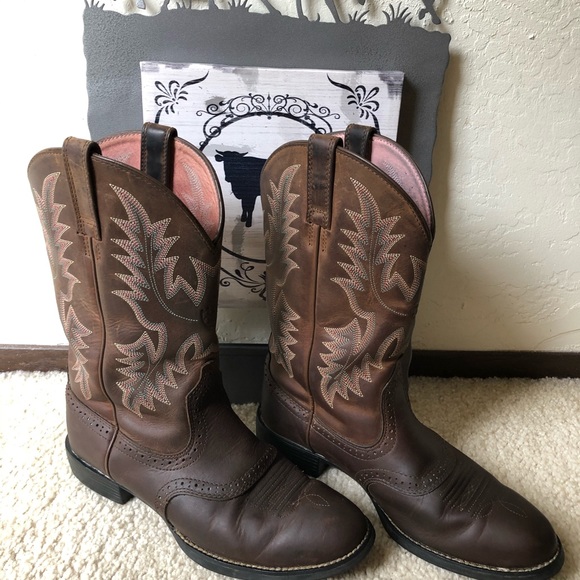 Ariat Shoes - Ariat Women’s Boot 8.5 B